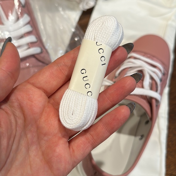 Gucci pink sneakers. - Picture 10 of 13